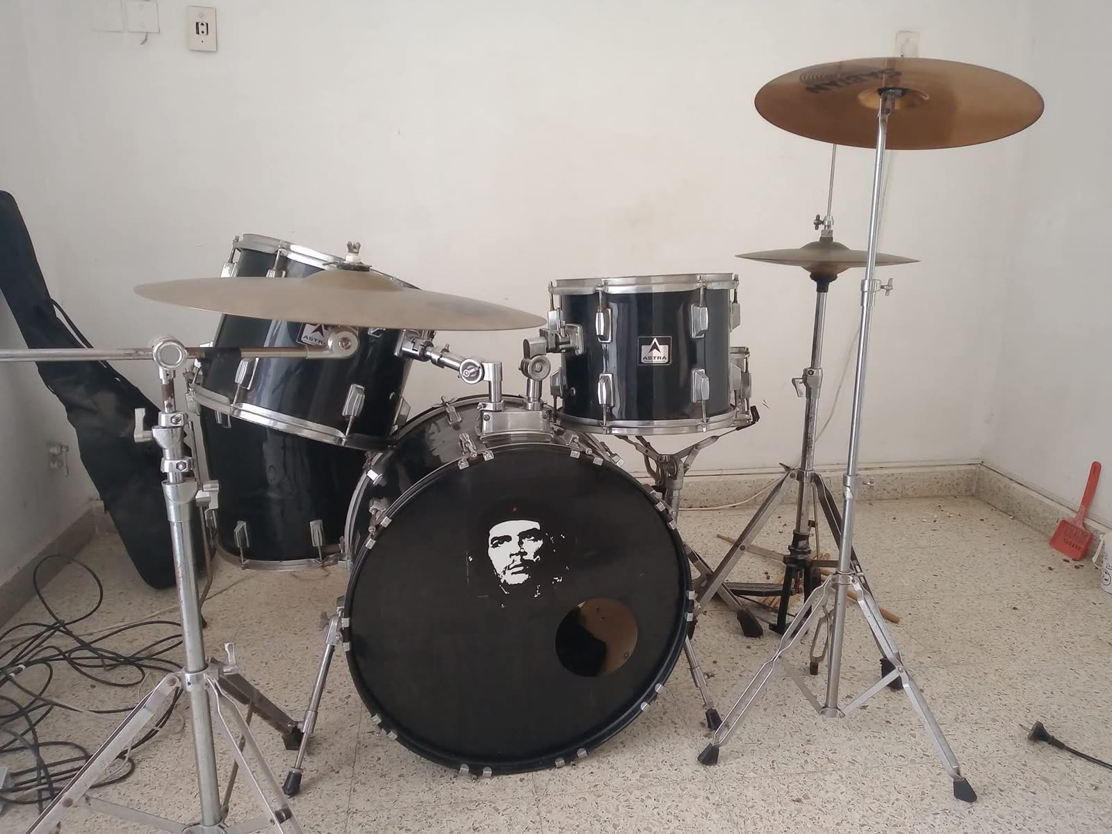 Vendo Bateria completa